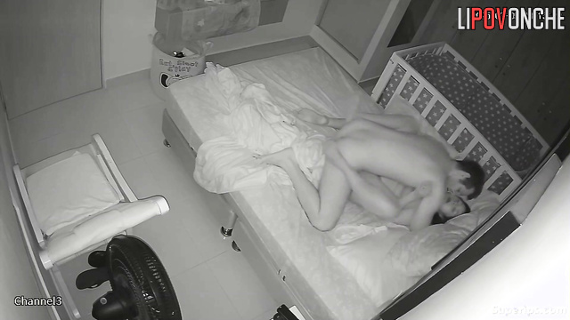Her new boyfriend fucks better than ex / bedroom video