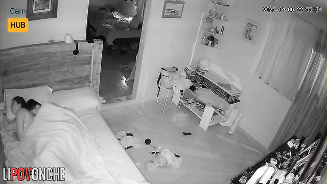 Tattooed boyfriend disturbed her tender sleep, watch