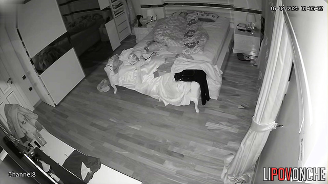 Woman wants her boyfriend to be happy with her in bed