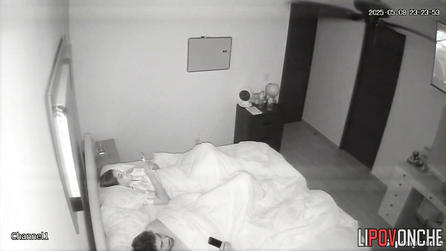 Boyfriend fucked her after masturbation under the blanket