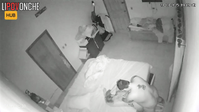 Chubby guy with small penis fucking his girlfriend