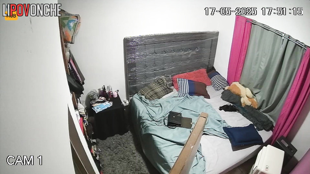 Redhead milf brought home another lover, bedroom cam