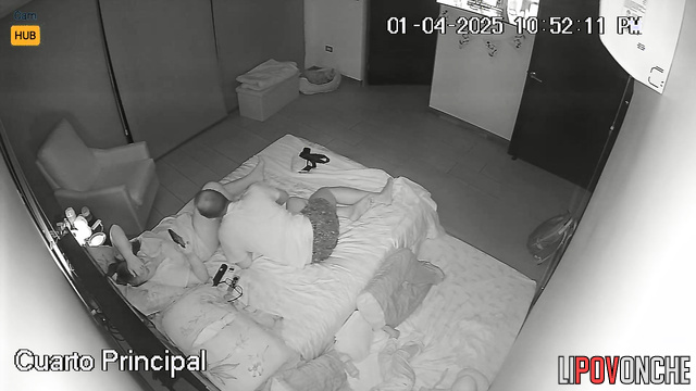 Husband and wife like to do this only in bed, home video