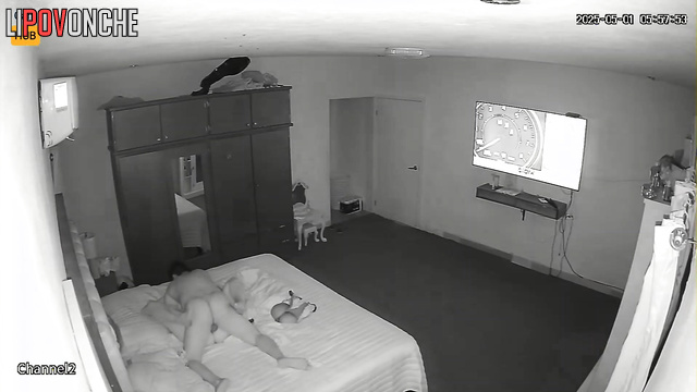 Husband keeps his wife from watching TV by having gorgeous  sex with her