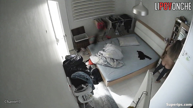 Playing with a boyfriend's dick for too long led to an orgasm too fast