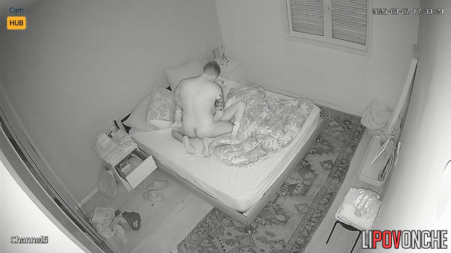 She jumping on his cock very briskly, night video