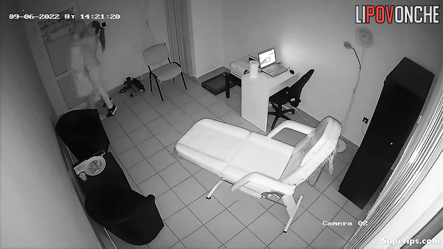 Bald doctor fucked his horny patient hard right in his office