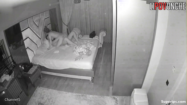 Skinny hottie keeps up with her husband's cock all the way to orgasm