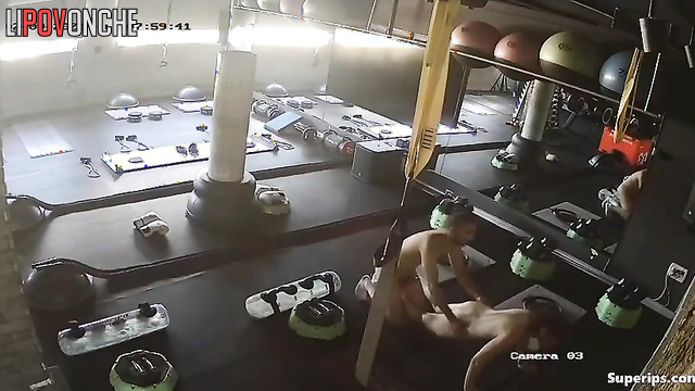 Gym camera fixed how trainer fucked his slutty client