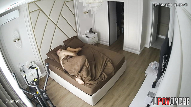 He set aside the whole morning to fuck her, spy camera