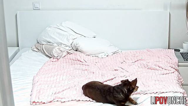 She fucked herself hard with a dildo, solo home tape