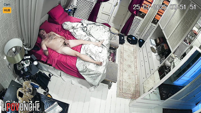He sweats disgustingly during sex, home cozy video