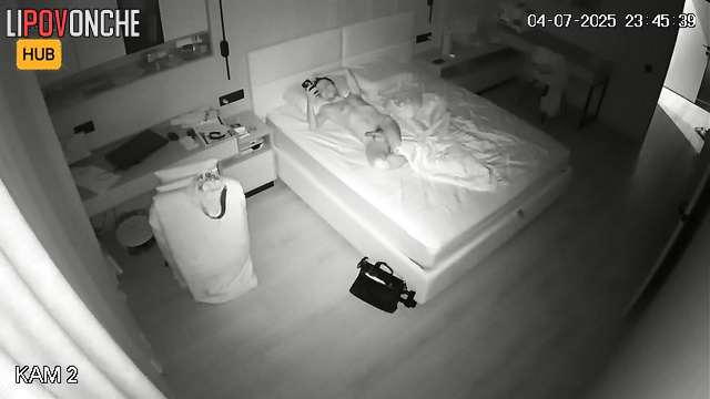 Missionary sex scenes - watch what couple did last night