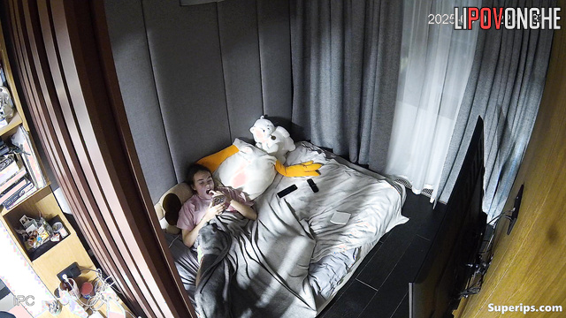 Teen girl plays with her wet pussy while watching porn on her phone