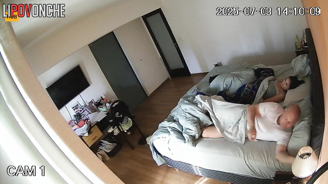 They fucking in bed, not realizing a lens see all