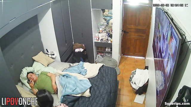 He accidentally cumed in her pussy, bedroom hidden scene