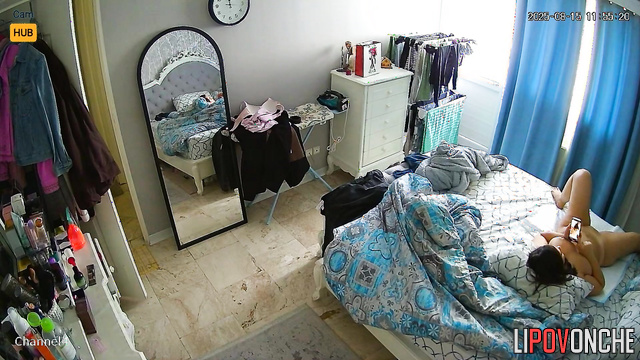 Lovers were shocked to find a camera pointing at the bed quietly
