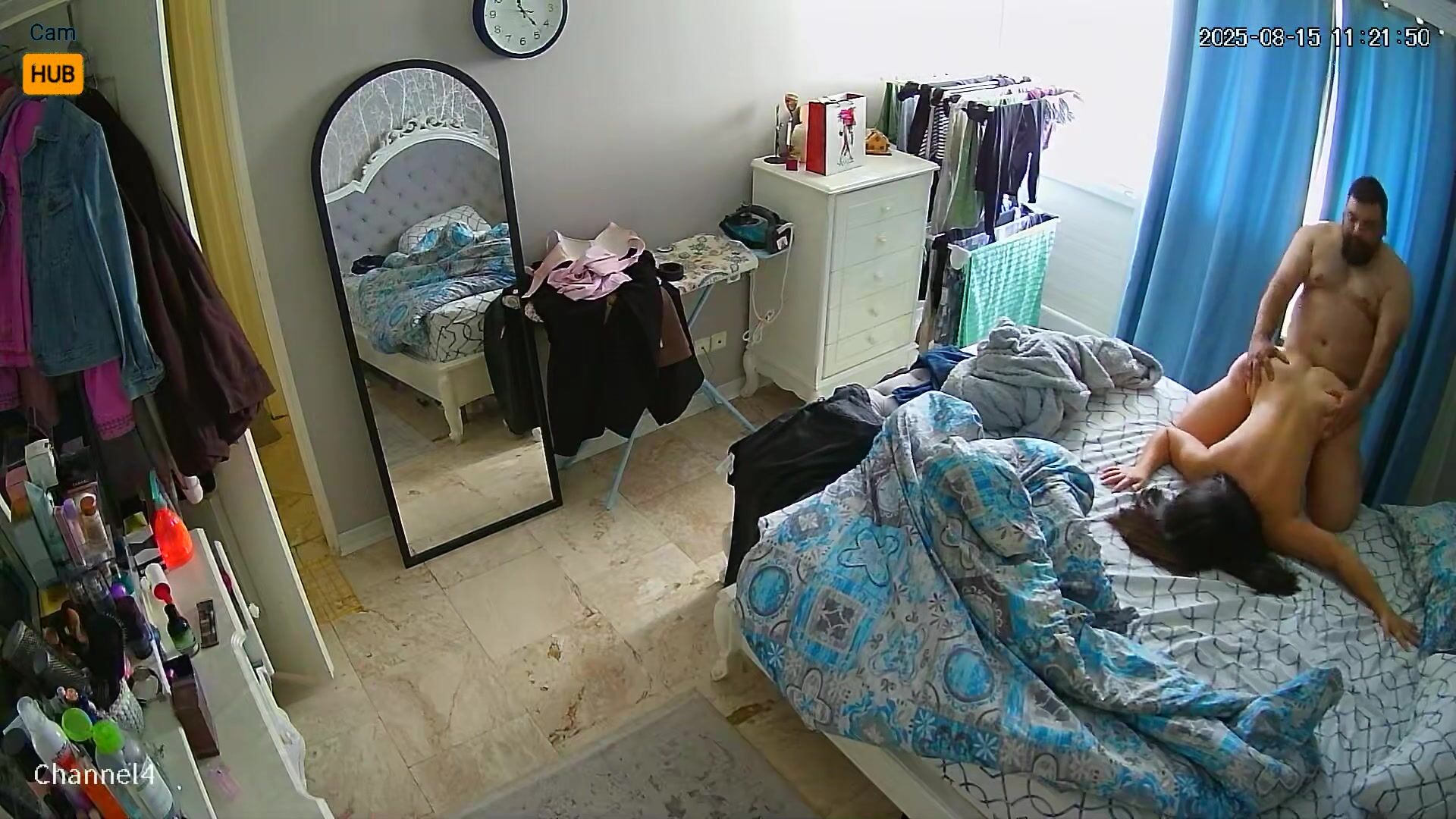 Lovers Were Shocked To Find A Camera Pointing At The Bed Quietly
