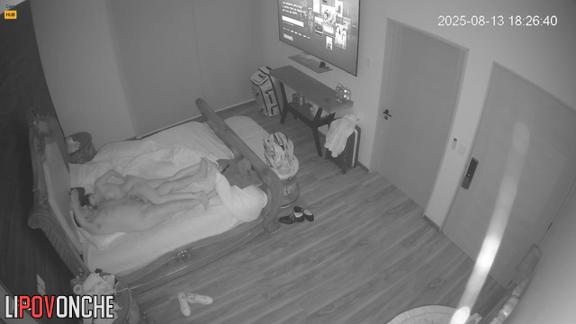 Nobody realized a secret camera was fixed behind the curtain, look