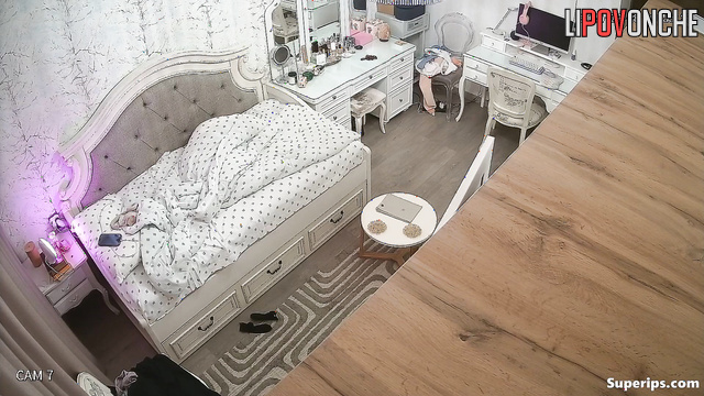 Teen masturbating on her first boyfriend (she is a virgin)