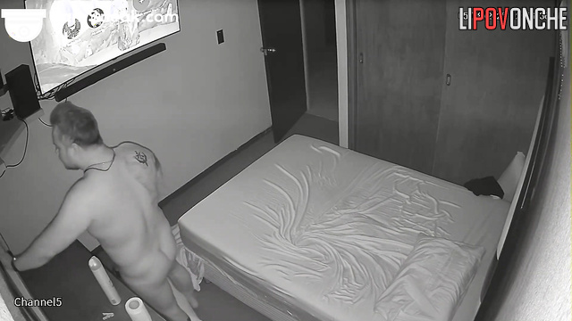 Chubby people fucking each other / hidden camera, look