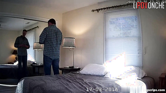 Guy ordered a mature bitch, look - bedroom secret video