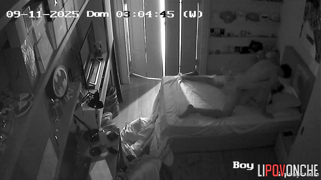 Skinny & young couple enjoying sex on the parents' bed