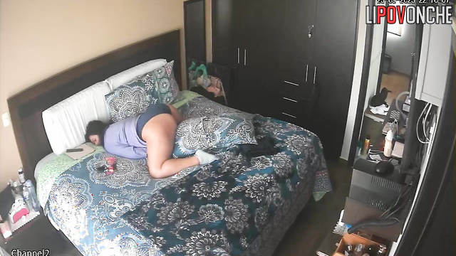 She followed her friends' advice and bought a vibrator