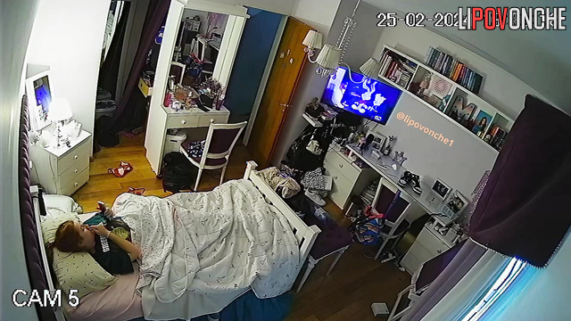 Look what teenagers do when they're alone at home