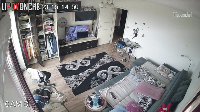 That was the couple's first sex (living room hidden video)