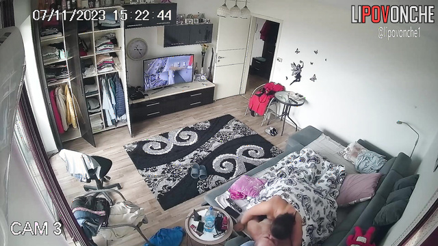 That was the couple's first sex (living room hidden video)