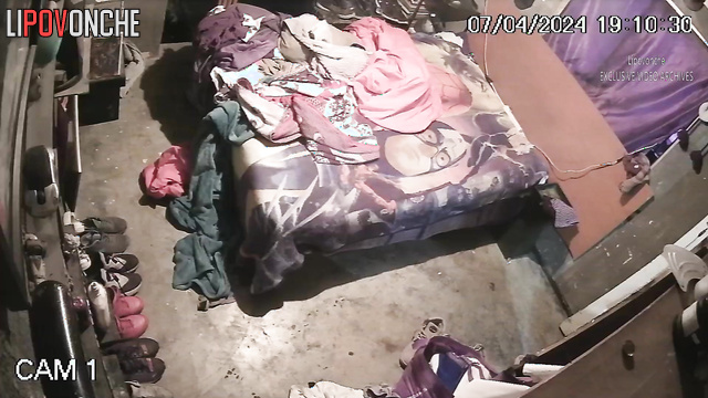 Ugly whore getting three clients in her dirty bedroom