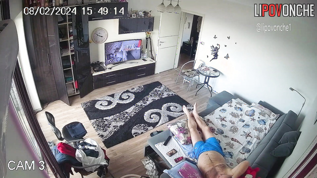 Naked milf making blowjob after breakfast, cool porn