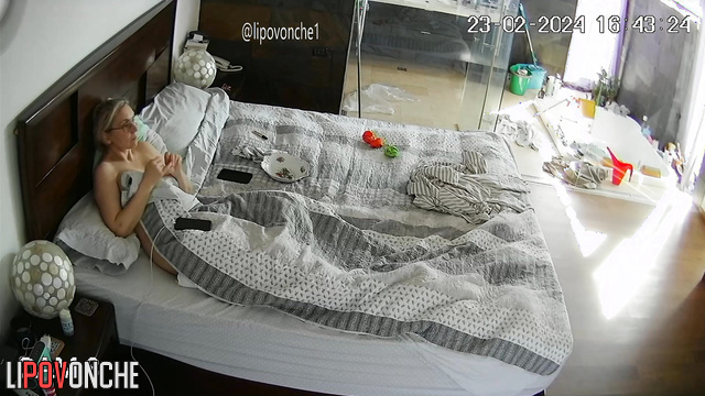 Blonde with glasses and big boobs took a jacuzzi and is relaxing