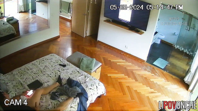Single man jerking off on gay porn with young guys