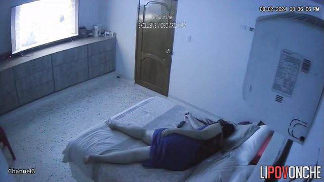 Single brunette masturbating alone during tv-watching