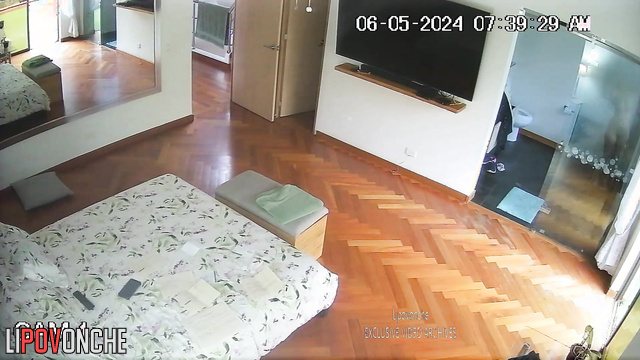 Simple routine of this happy couple / bedroom video