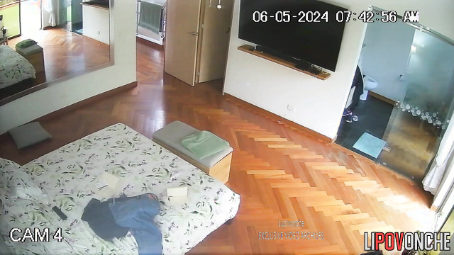 Simple routine of this happy couple / bedroom video