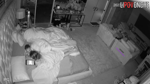 They chilling together on day off (bedroom video)