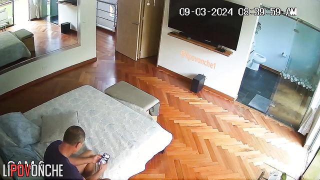 This couple's simple morning routine, home video