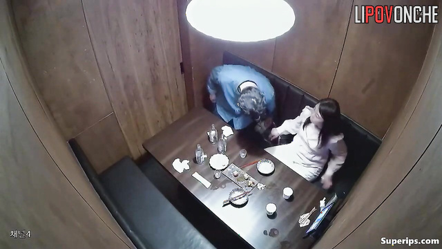 In this cafe young people are relaxing the fullest [Asian hidden cams]