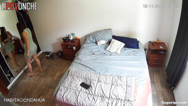 This sexy Latina got ready for a walk but her husband got seducted by her ass