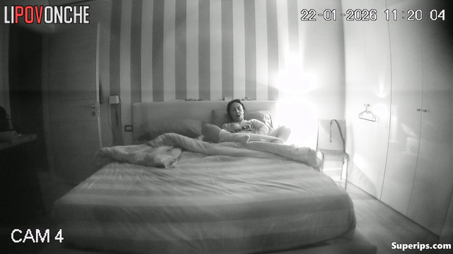 A slender milf plays with her wet pussy while her husband is at work