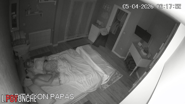 The aroused husband convinced his wife to let him come on her sexy tummy
