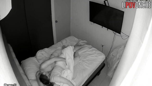 The sleepy mommy burst into tears after a pleasurable orgasm