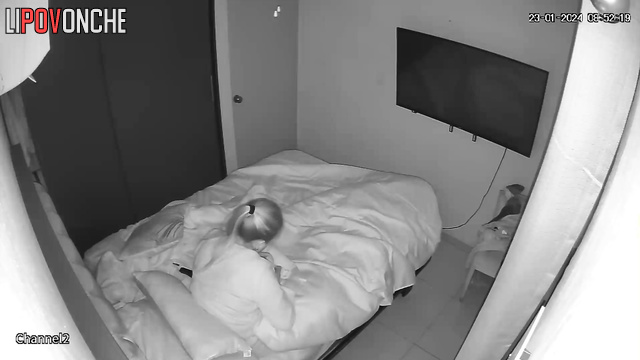 A young beauty's morning masturbation session while watching hot porn