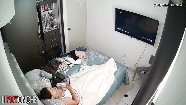Her deepest secrets exposed to anonymous viewers, oops
