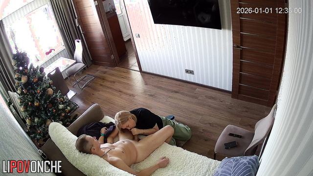Fast blowjob on the sofa (spouses having Christmas fun)