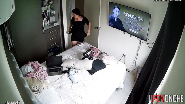 Look what married sexy brunette does when she stays alone at home