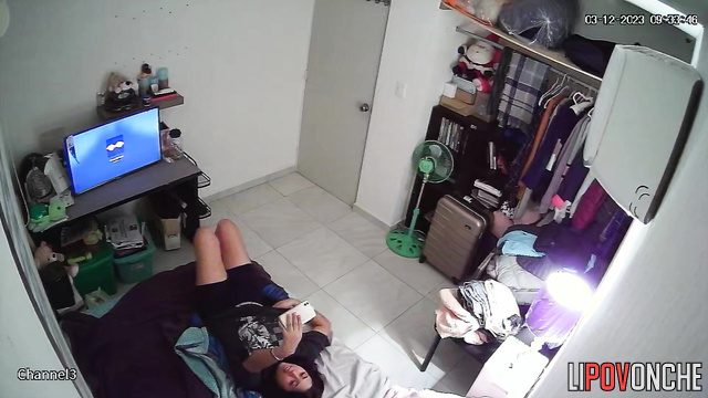Juicy Latina shows her boobs while talking to her boyfriend (sex video call)